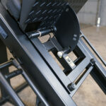 hack squat machine